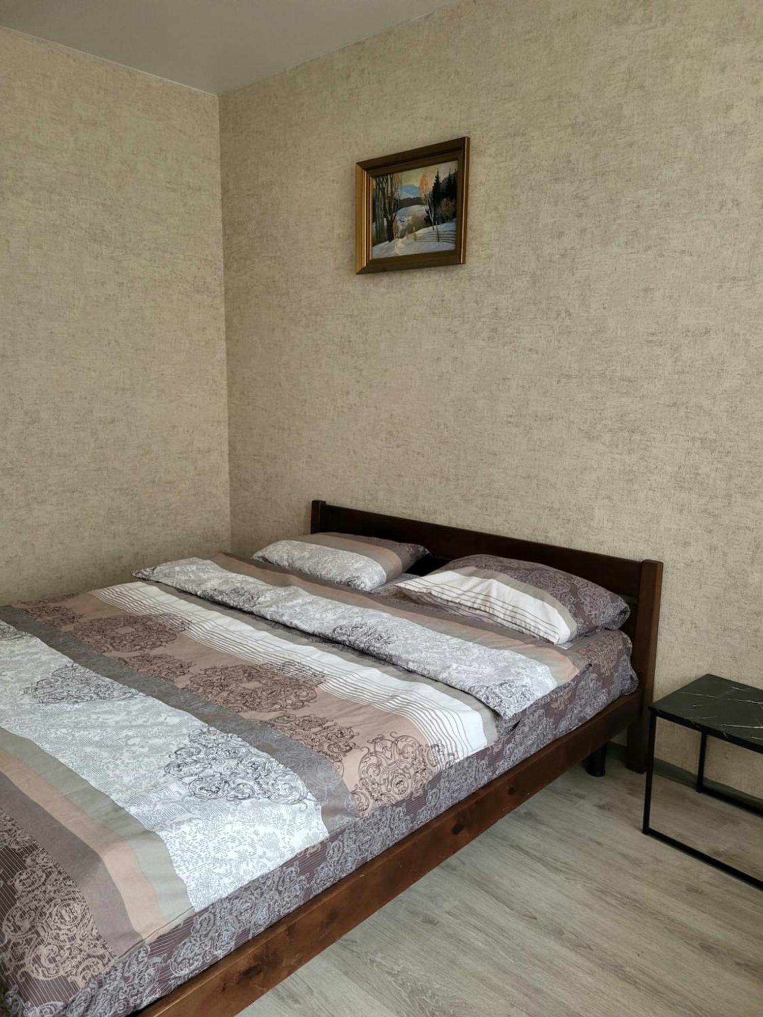 Семицвіт Apartment Лвив Екстериор снимка