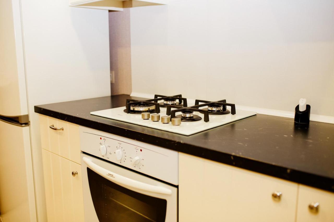 Семицвіт Apartment Лвив Екстериор снимка