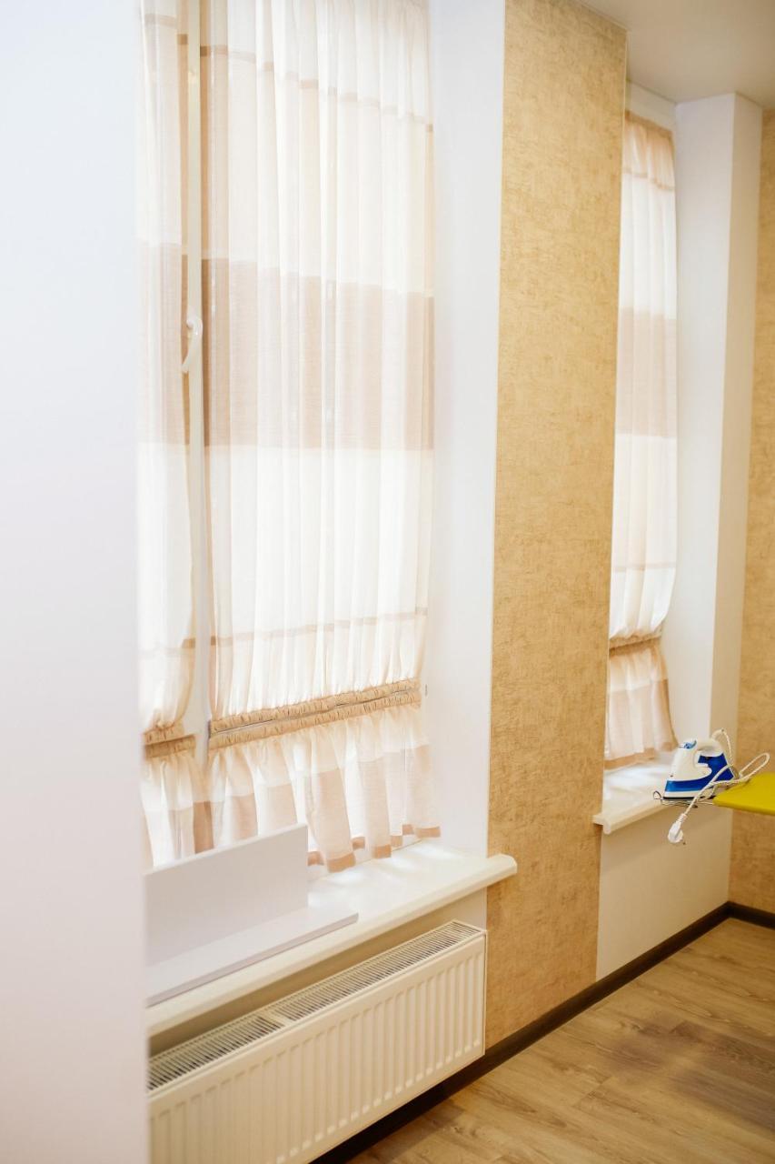 Семицвіт Apartment Лвив Екстериор снимка